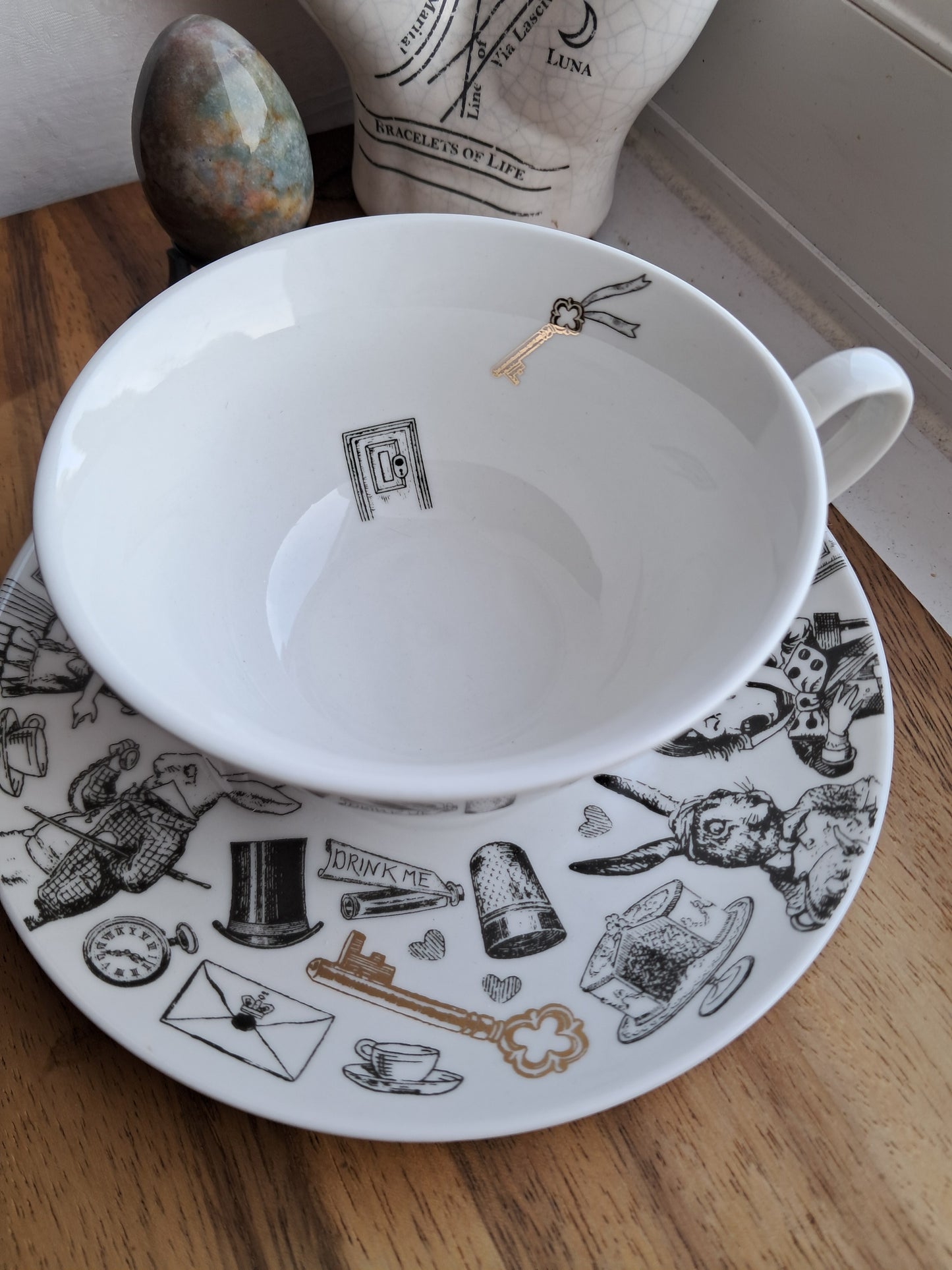 Alice in wonderland Tea cup & Saucer