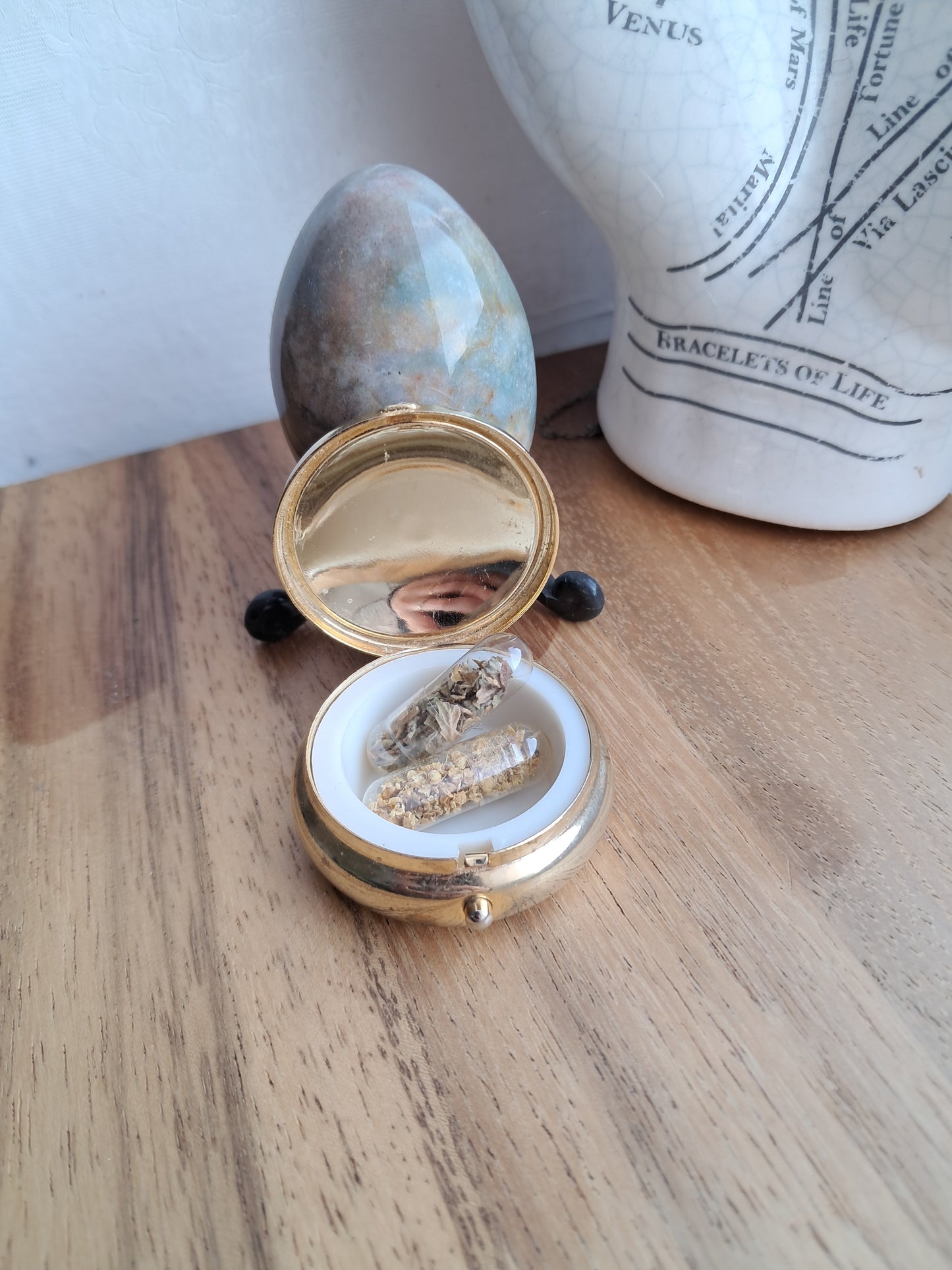 Vintage Art Deco Pill/Trinket box