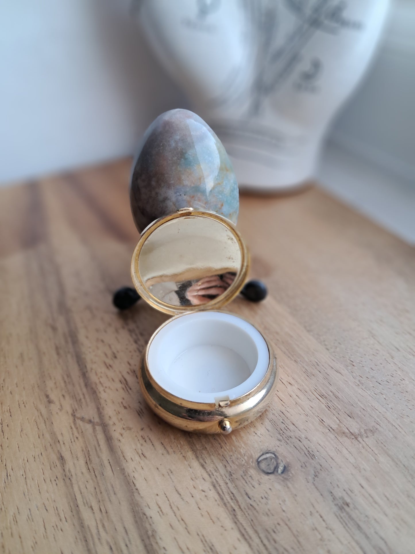 Vintage Art Deco Pill/Trinket box