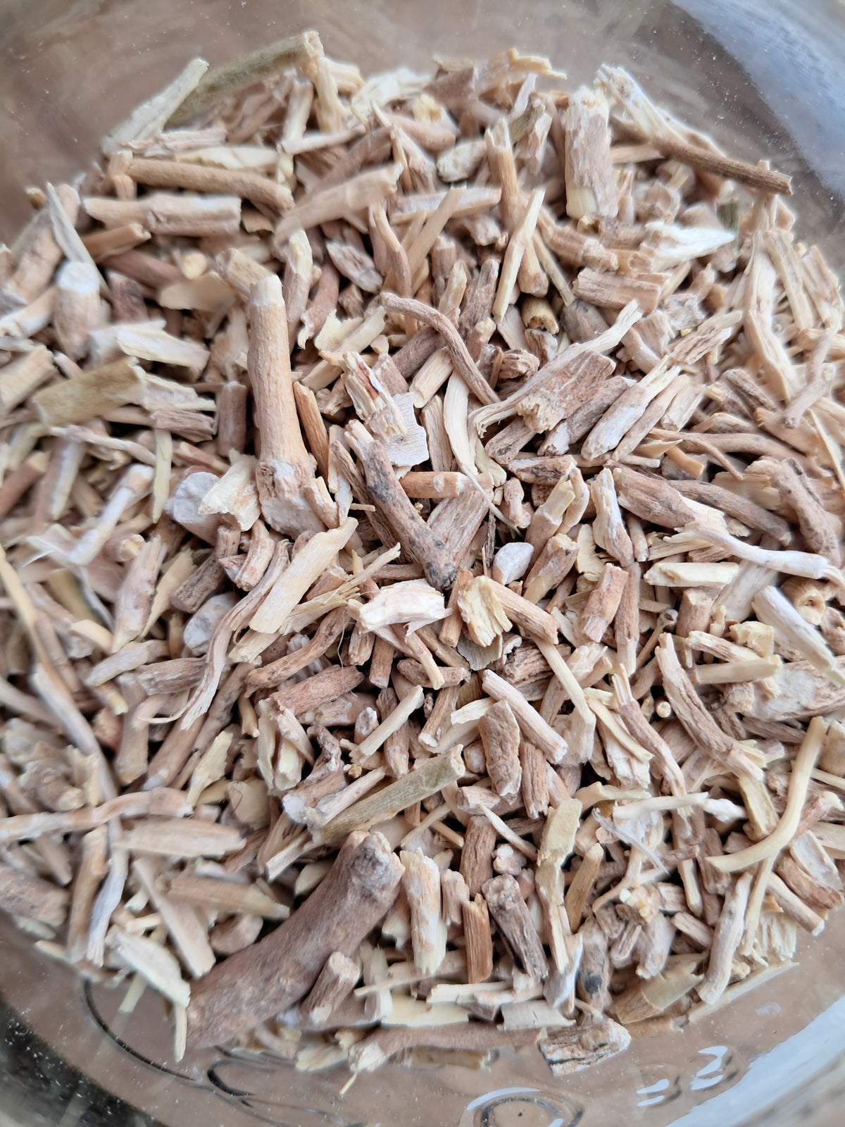 Ashwagandha root cut